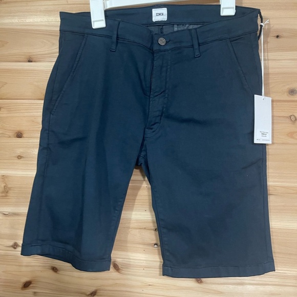 Edwin Men's Charcoal Flat Front Shorts - Picture 1 of 5